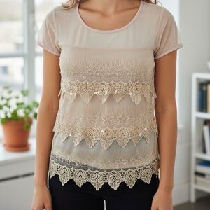 👛(ANY 2/$30) SUZY SHIER Short Sleeve Mesh & Lace Overlay Pull On Top Keyhole